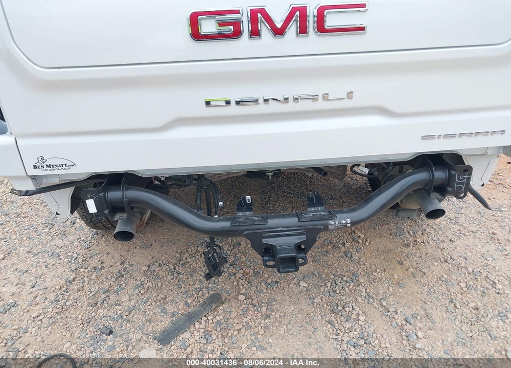 2024 GMC SIERRA 1500 4WD SHORT BOX DENALI VIN: 1GTUUGE8XRZ187558