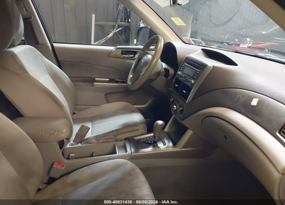 2010 SUBARU FORESTER 2.5X PREMIUM VIN: JF2SH6CCXAH719657