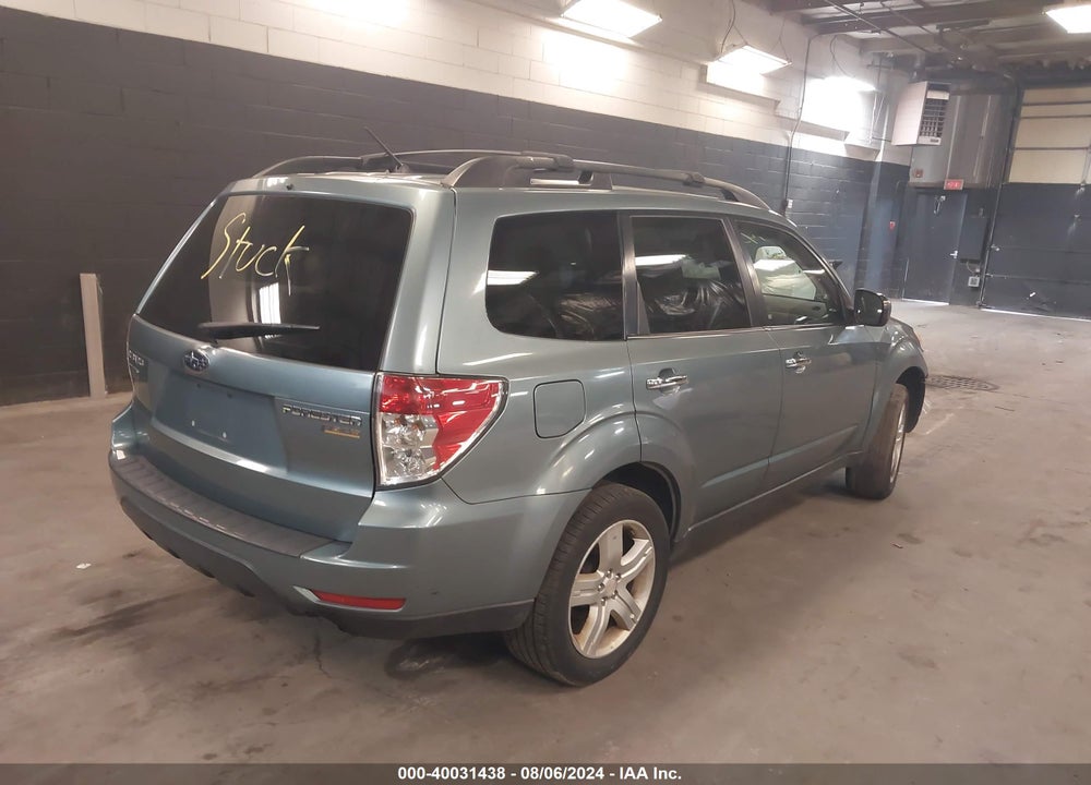 2010 SUBARU FORESTER 2.5X PREMIUM VIN: JF2SH6CCXAH719657