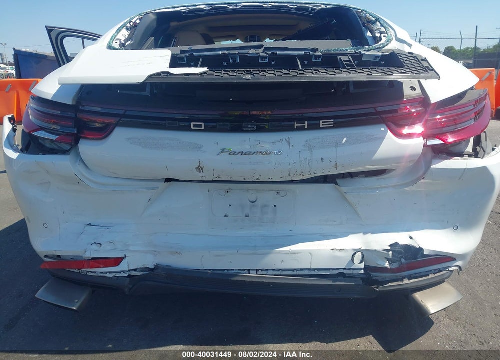 2018 PORSCHE PANAMERA 4 VIN: WP0AA2A73JL107763