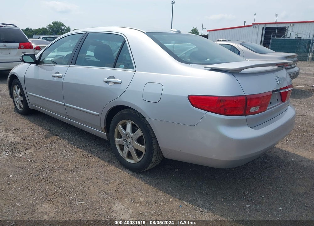 2005 HONDA ACCORD 3.0 EX VIN: 1HGCM66865A076732