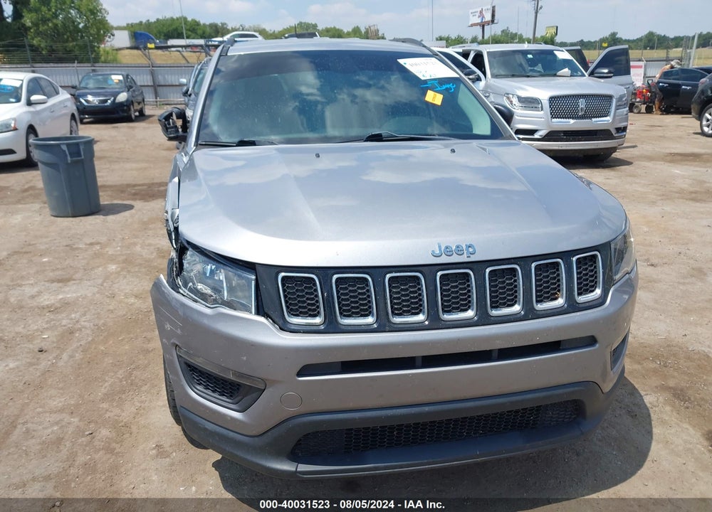 2018 JEEP COMPASS SPORT FWD VIN: 3C4NJCAB4JT461971