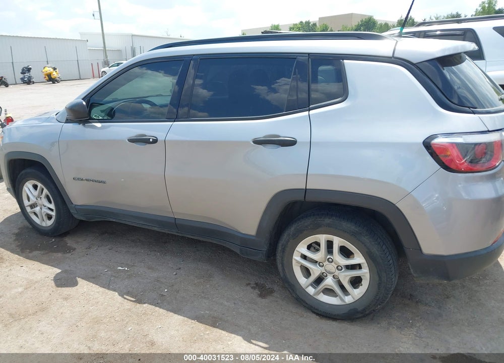 2018 JEEP COMPASS SPORT FWD VIN: 3C4NJCAB4JT461971