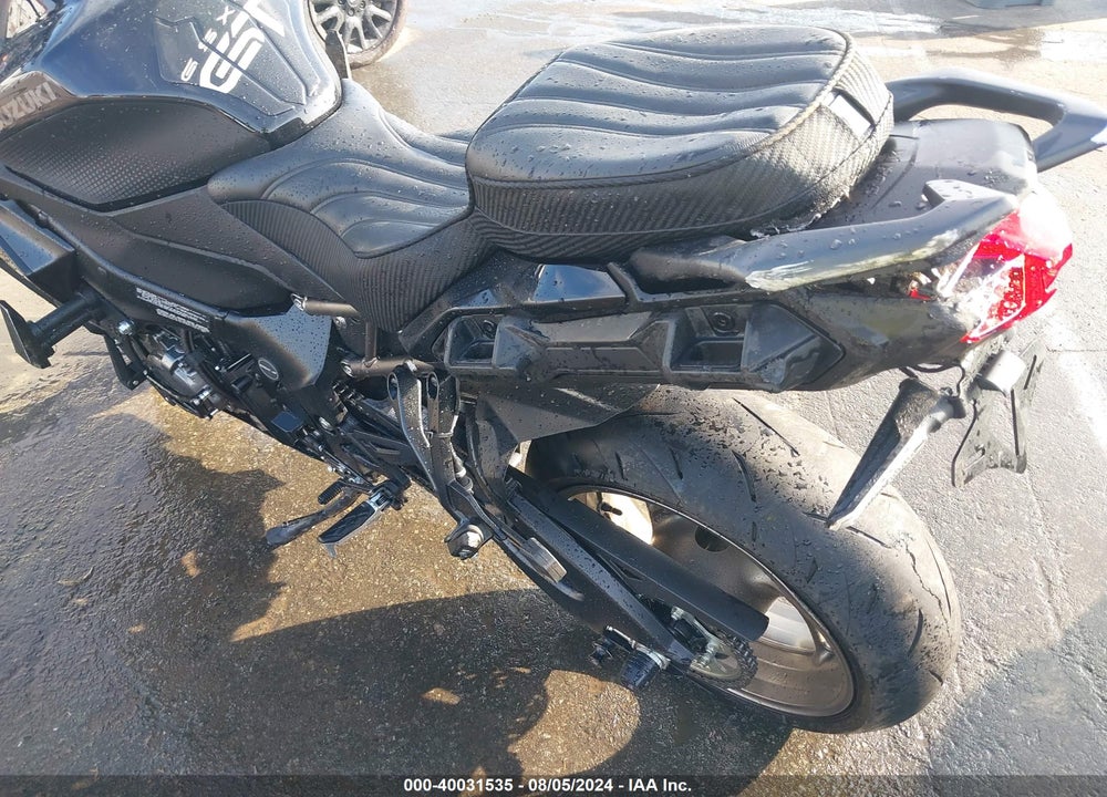 2024 SUZUKI GSX1000 GT/GT+ VIN: JS1EK12B5R7100498