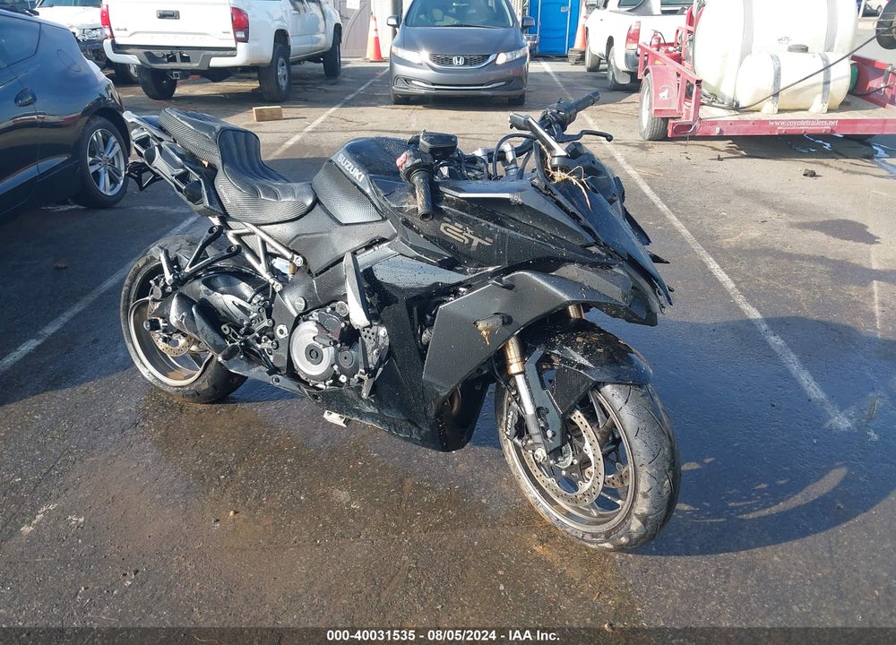 2024 SUZUKI GSX1000 GT/GT+ VIN: JS1EK12B5R7100498