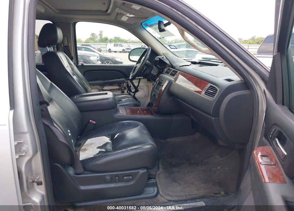 2010 CHEVROLET AVALANCHE LTZ VIN: 3GNNCGE0XAG150359