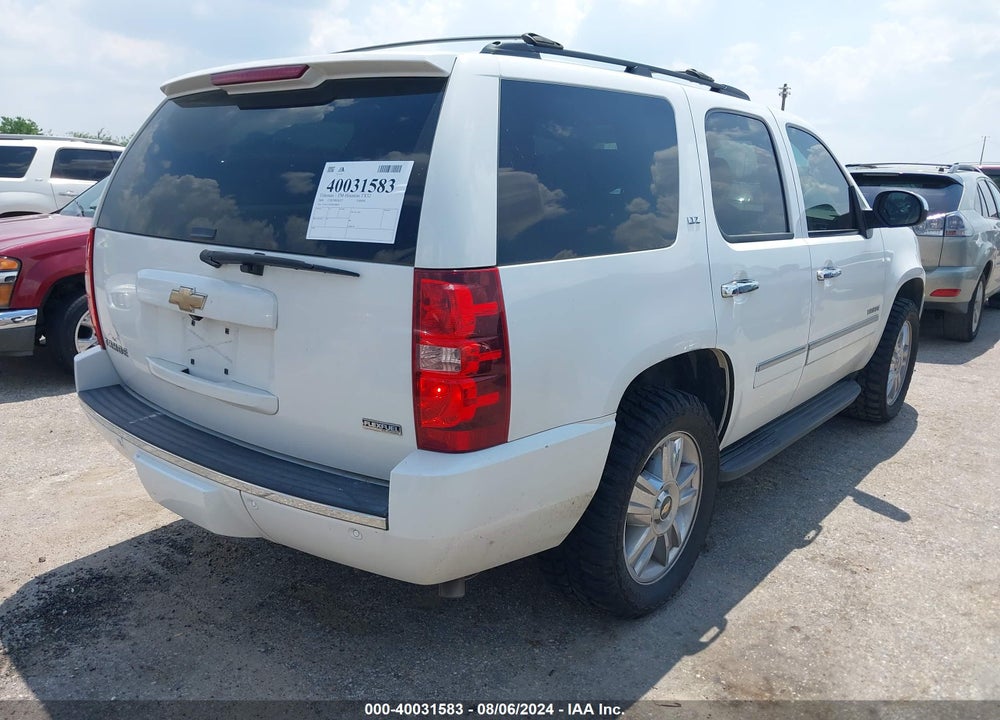2009 CHEVROLET TAHOE LTZ VIN: 1GNFC33029R298839