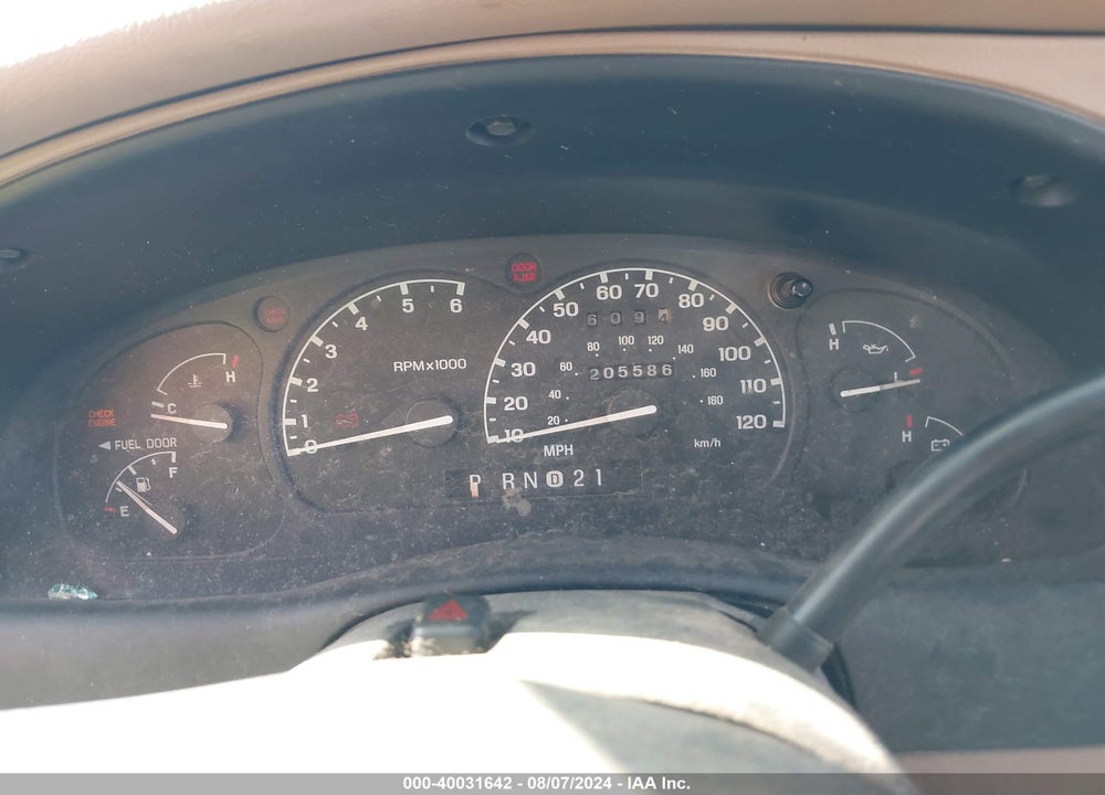 1998 FORD EXPLORER EDDIE BAUER/LIMITED/XL/XLT VIN: 1FMZU34E1WZB74002