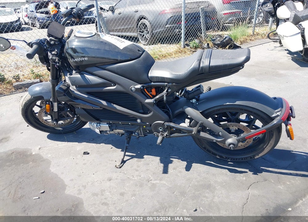 2022 LIVEWIRE LW1 VIN: 1HD2XBEB5NB800099