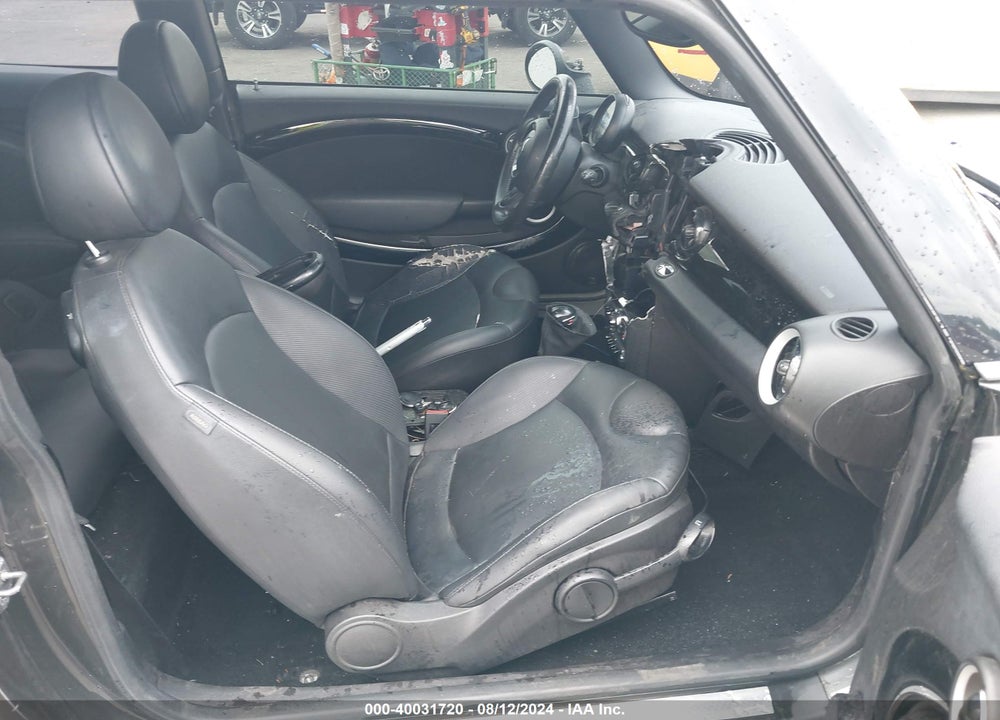 2013 MINI HARDTOP COOPER S VIN: WMWSV3C59DT395509