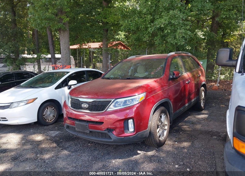 2014 KIA SORENTO LX VIN: 5XYKT4A64EG462721