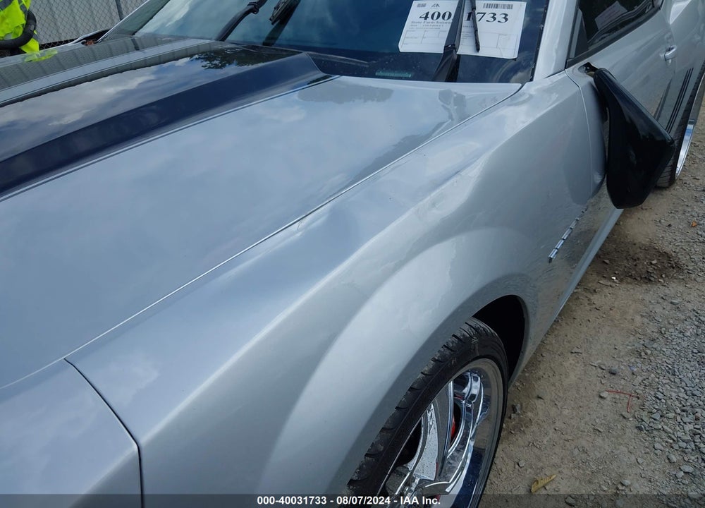 2010 CHEVROLET CAMARO 2SS VIN: 2G1FT1EW7A9174068