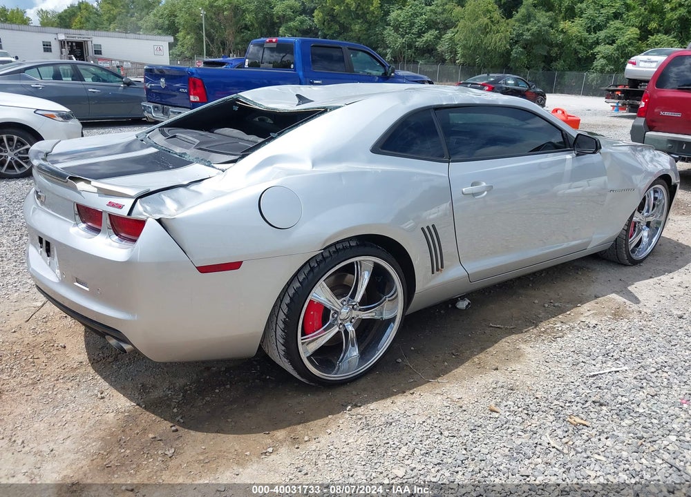 2010 CHEVROLET CAMARO 2SS VIN: 2G1FT1EW7A9174068