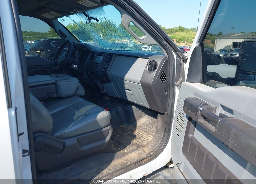 2011 FORD F-350 XL VIN: 1FT8X3BT0BEB59775