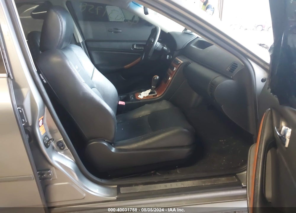 2005 INFINITI G35X VIN: JNKCV51F45M313775