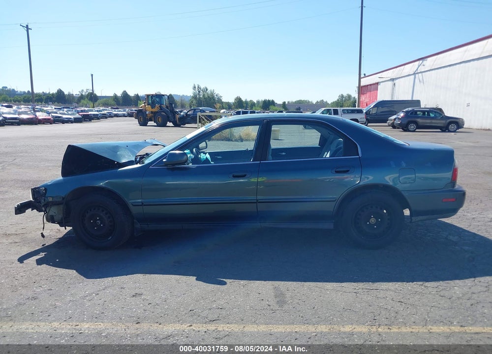 1997 HONDA ACCORD EX VIN: 1HGCD5652VA161941