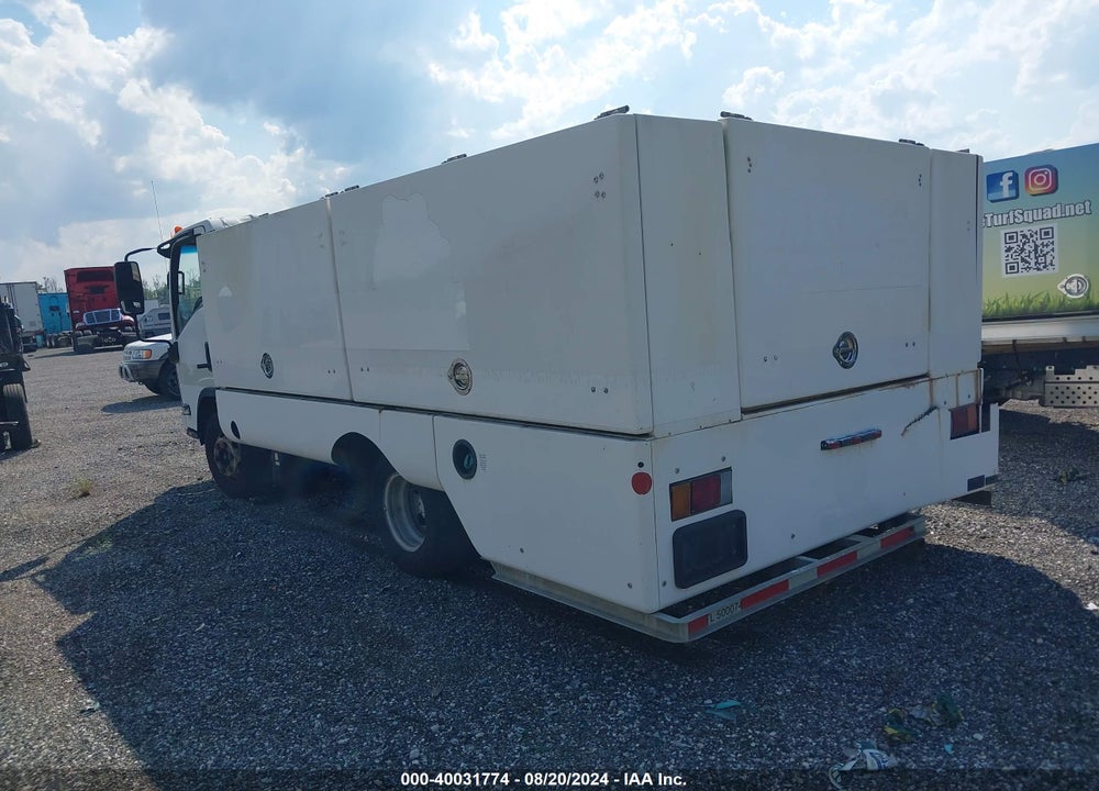 2014 ISUZU NPR DSL REG AT ECO-MAX VIN: JALB4W179E7400096