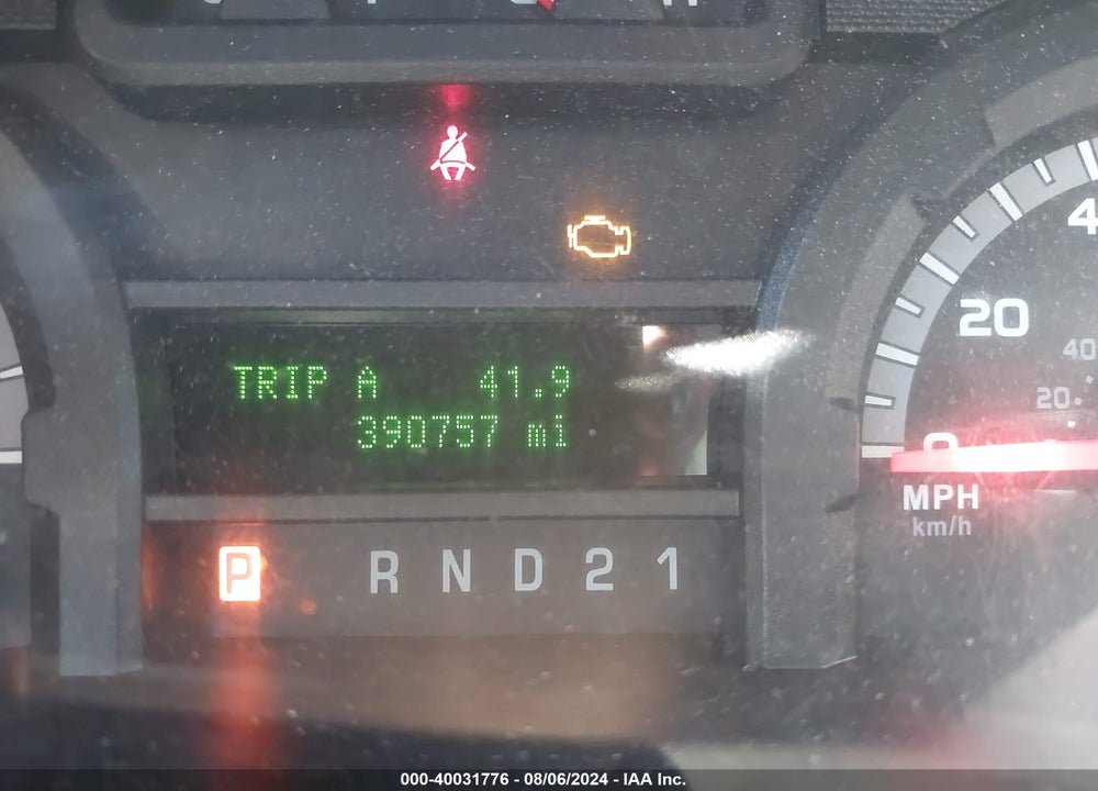2011 FORD E-350 SUPER DUTY COMMERCIAL VIN: 1FDSS3EL4BDB14159