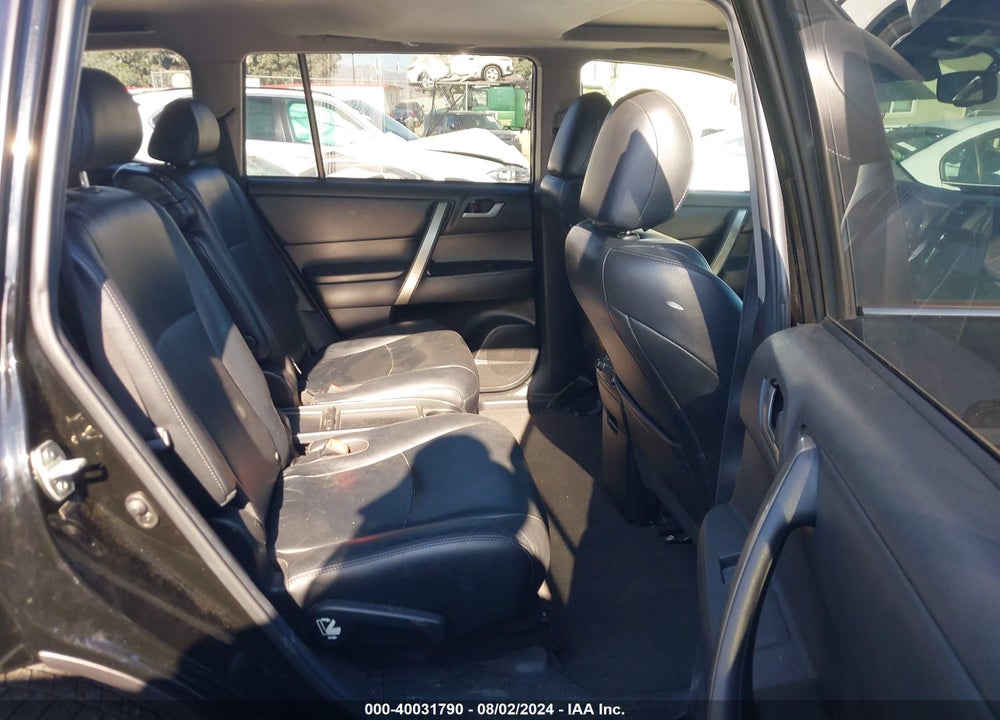 2013 TOYOTA HIGHLANDER SE V6 VIN: 5TDZK3EH4DS125295