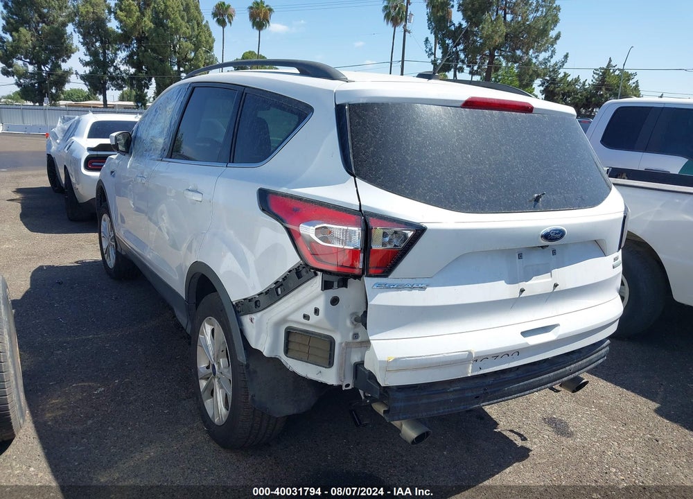 2018 FORD ESCAPE SE VIN: 1FMCU0GD5JUB16309