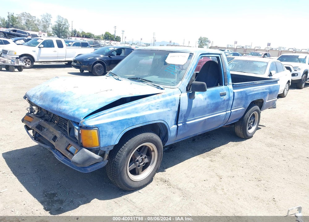 1986 TOYOTA PICKUP 1/2 TON RN50 VIN: JT4RN50R8G0117016