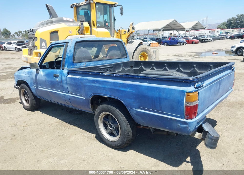 1986 TOYOTA PICKUP 1/2 TON RN50 VIN: JT4RN50R8G0117016