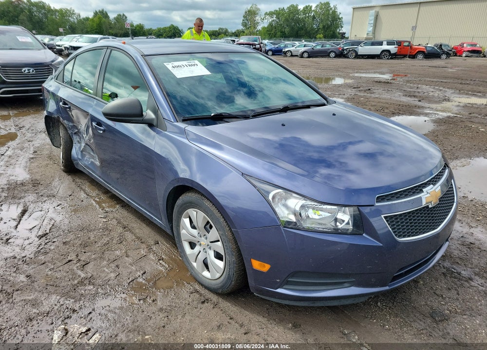 2014 CHEVROLET CRUZE LS AUTO VIN: 1G1PA5SH7E7135026