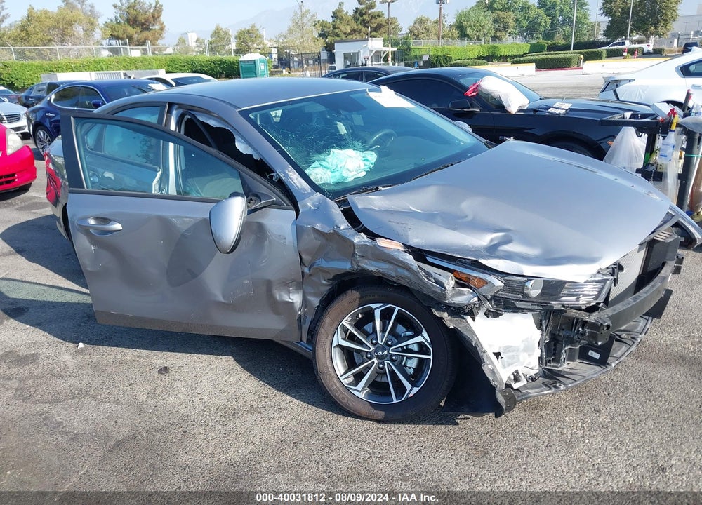 2023 KIA FORTE LXS VIN: 3KPF24AD7PE672037