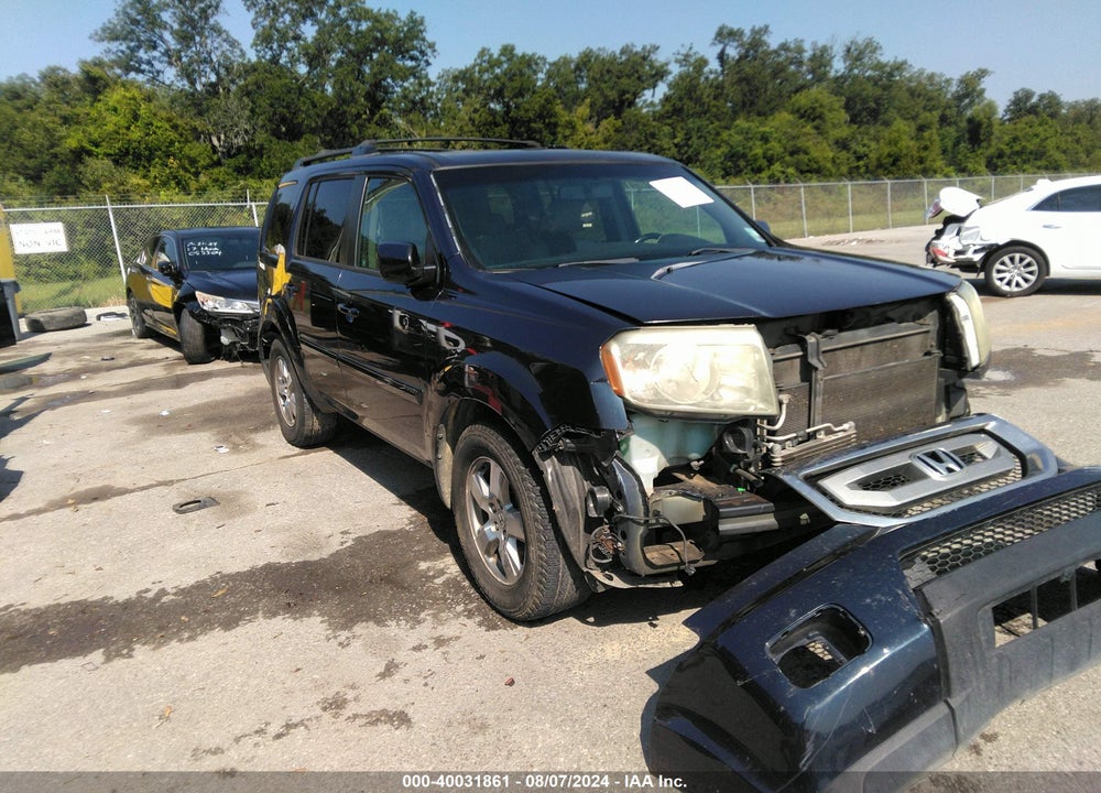 2011 HONDA PILOT EX-L VIN: 5FNYF4H53BB043244