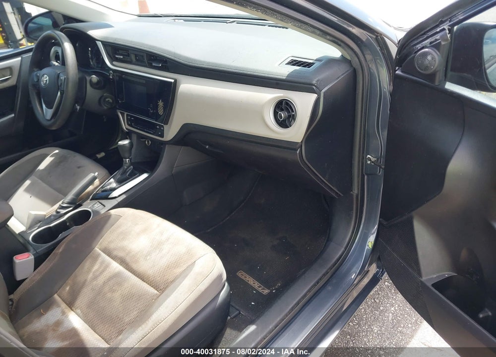 2018 TOYOTA COROLLA LE VIN: 5YFBURHEXJP853160