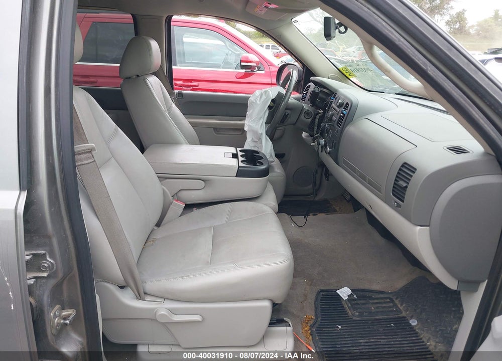 2013 CHEVROLET SILVERADO 1500 LT VIN: 3GCPKSE79DG355017