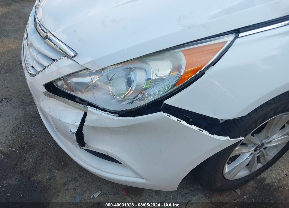 2011 HYUNDAI SONATA GLS VIN: 5NPEB4AC4BH213281
