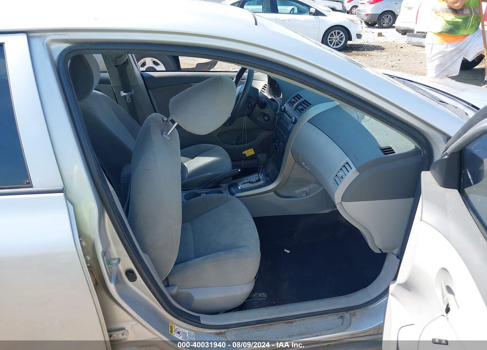 2010 TOYOTA COROLLA LE VIN: 1NXBU4EE8AZ221263