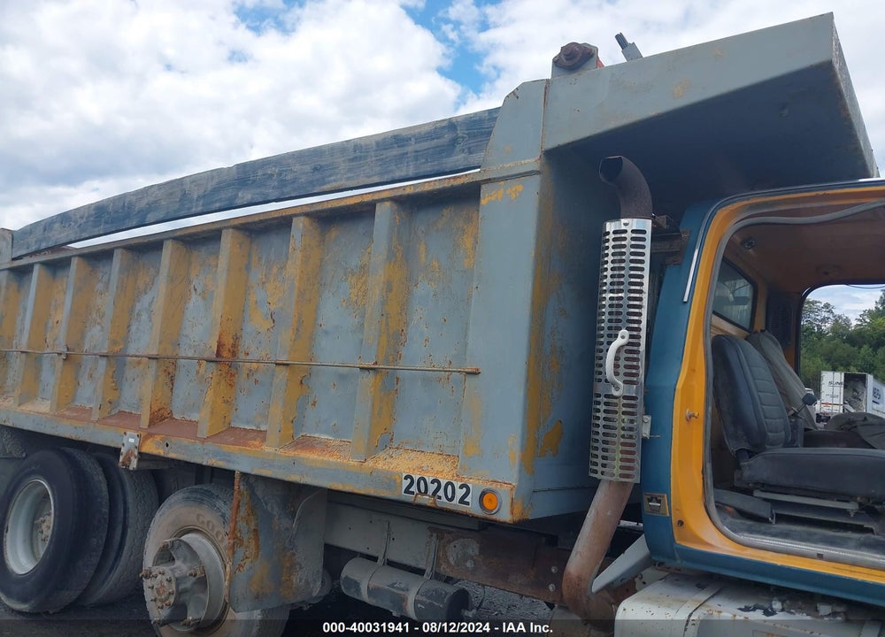 1990 GMC ME6500 C7D064 VIN: 1GDT7D4Y2LV500485
