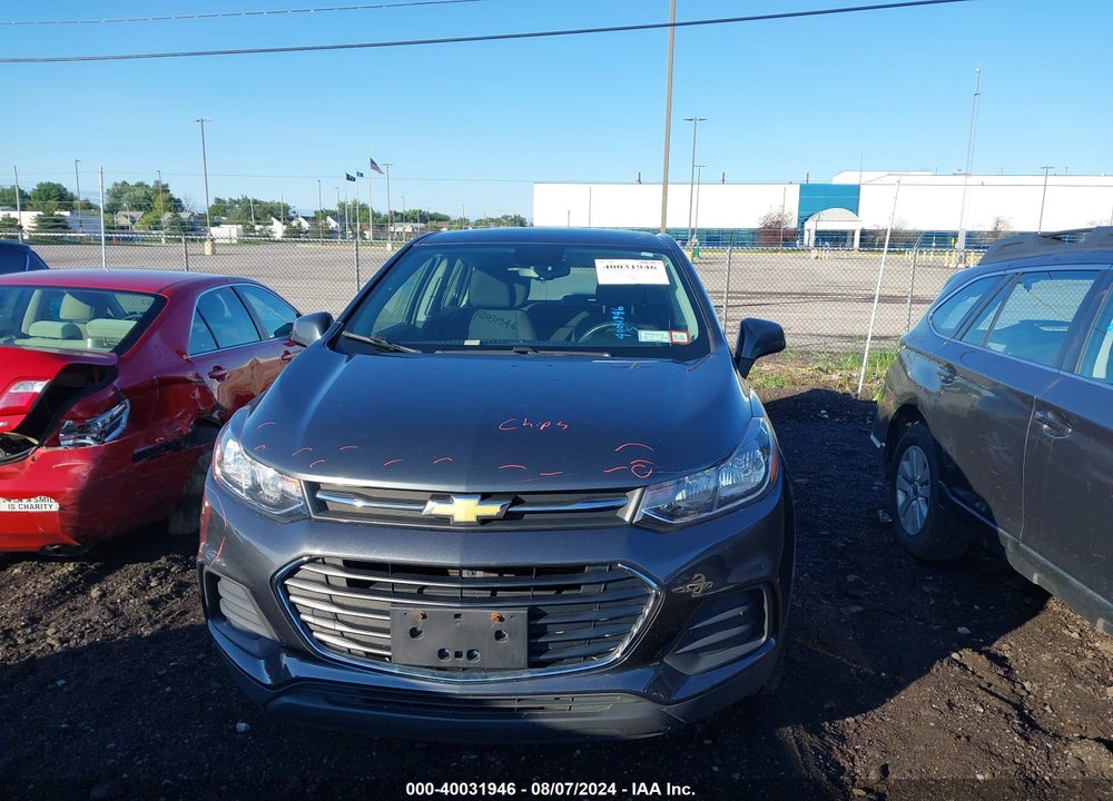 2019 CHEVROLET TRAX LS VIN: 3GNCJNSB4KL141608