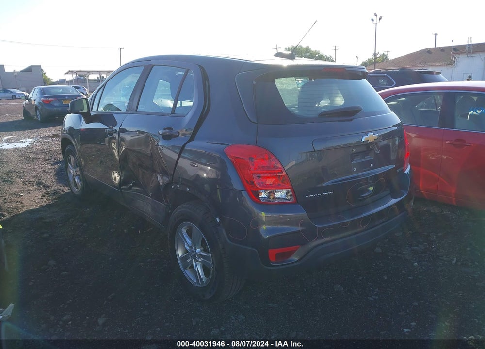 2019 CHEVROLET TRAX LS VIN: 3GNCJNSB4KL141608
