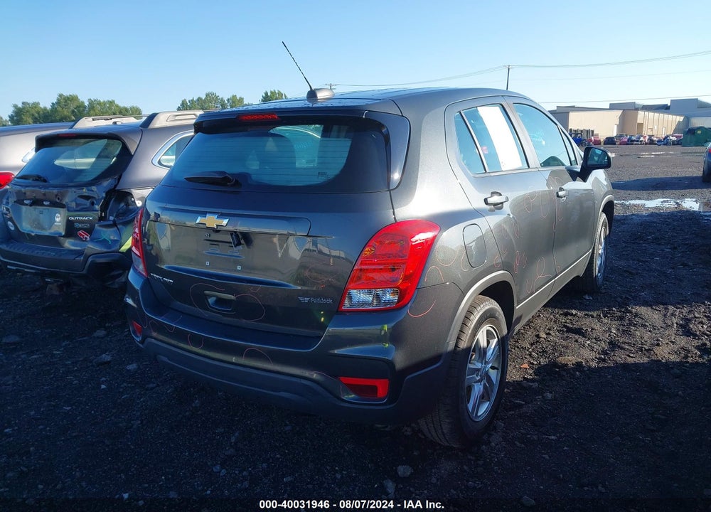 2019 CHEVROLET TRAX LS VIN: 3GNCJNSB4KL141608