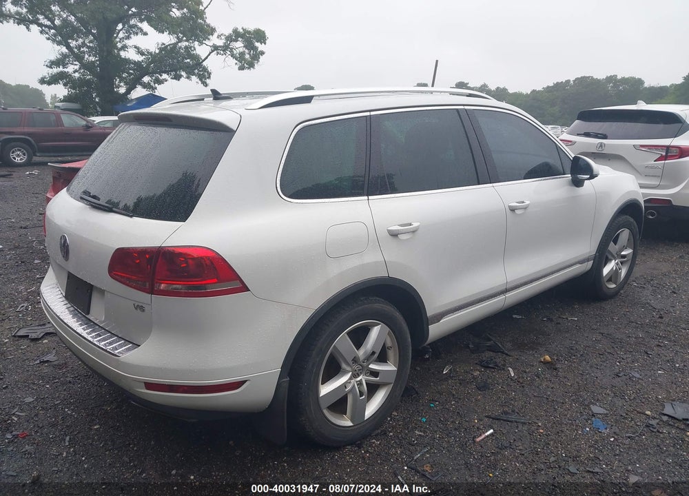 2012 VOLKSWAGEN TOUAREG VR6 LUX VIN: WVGEF9BP7CD010049