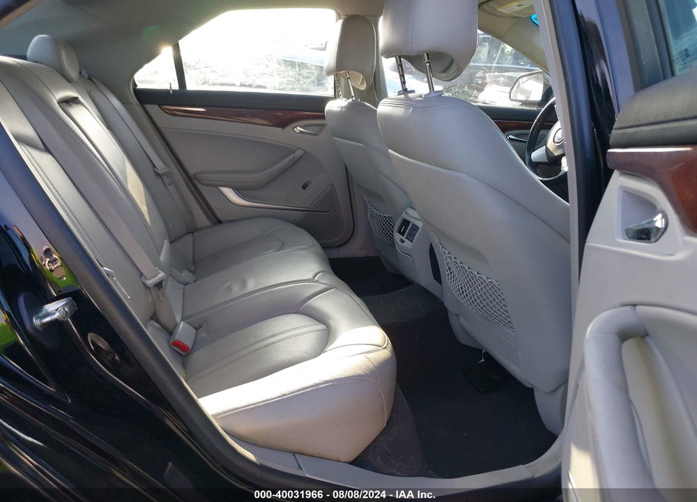 2011 CADILLAC CTS LUXURY VIN: 1G6DE5EY2B0141558