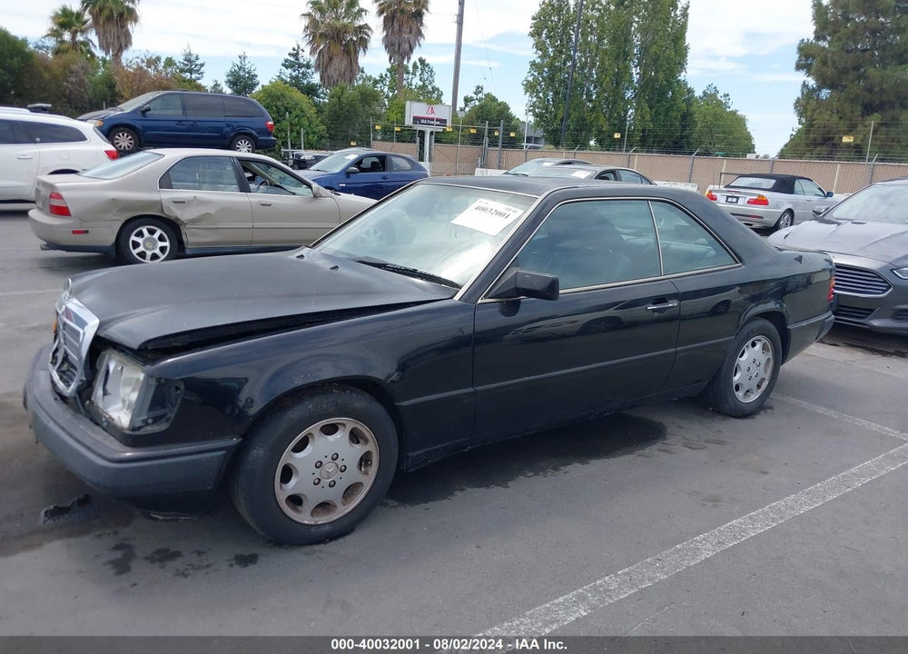 1992 MERCEDES-BENZ 300 CE VIN: WDBEA51D3NB771273