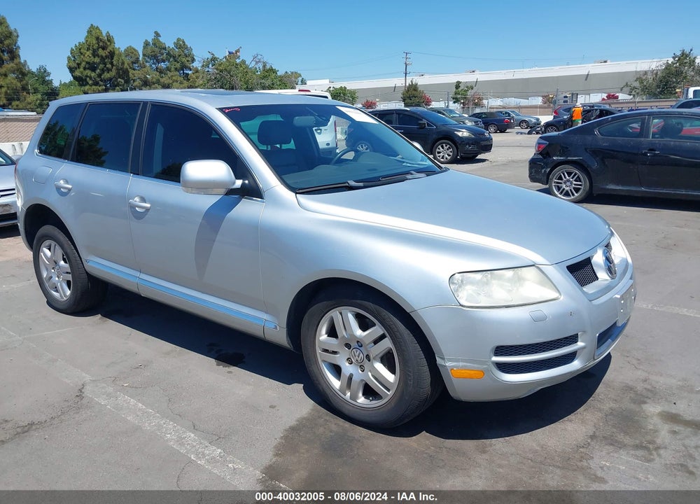2004 VOLKSWAGEN TOUAREG V8 VIN: WVGCM67LX4D060043