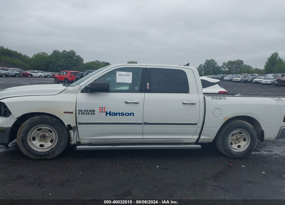 2013 RAM 1500 SLT VIN: 1C6RR6LP4DS615144