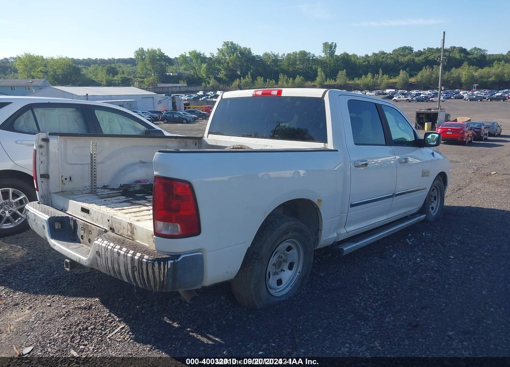 2013 RAM 1500 SLT VIN: 1C6RR6LP4DS615144