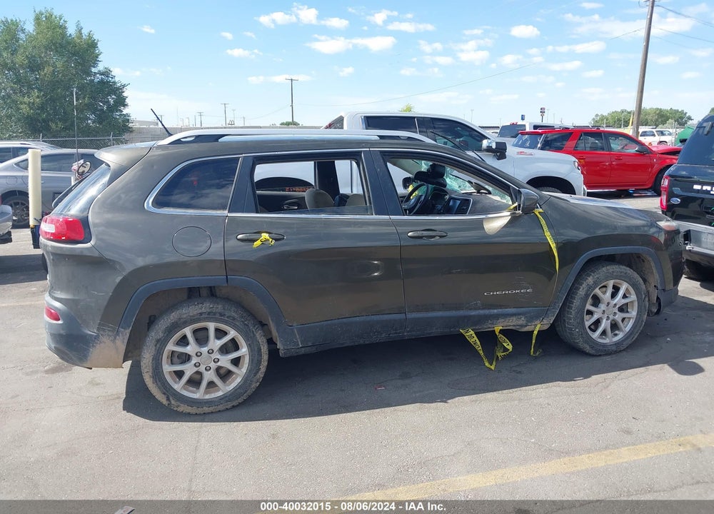 2015 JEEP CHEROKEE LATITUDE VIN: 1C4PJMCS4FW589141