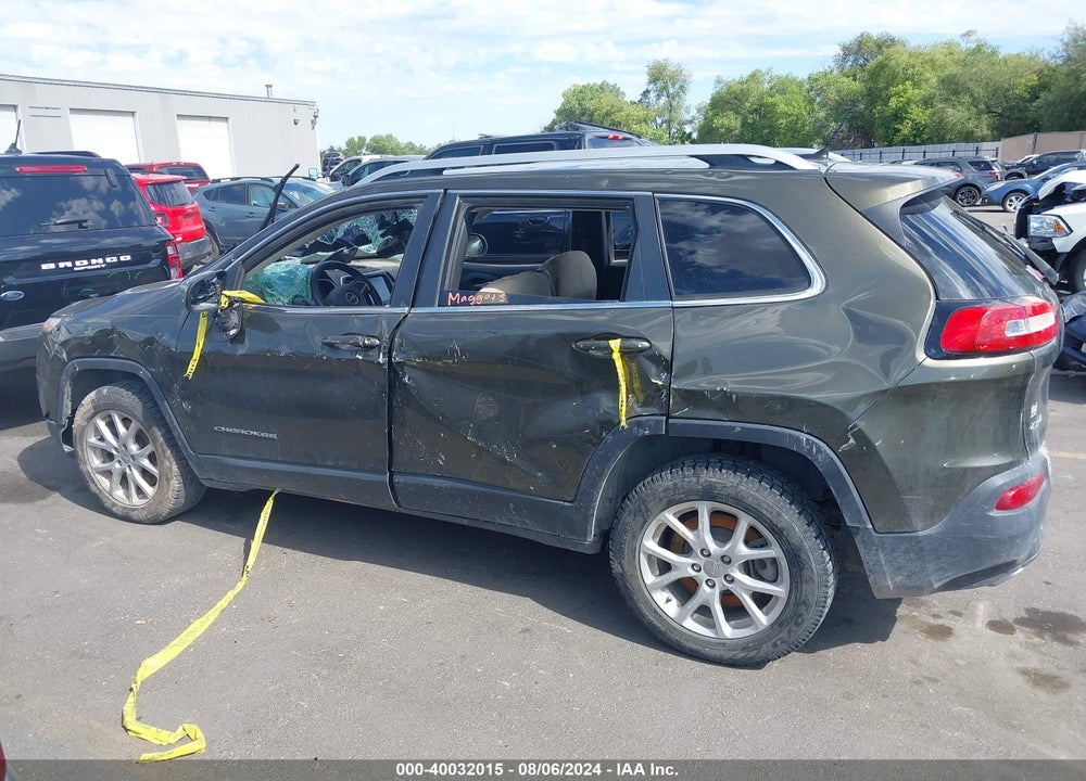 2015 JEEP CHEROKEE LATITUDE VIN: 1C4PJMCS4FW589141