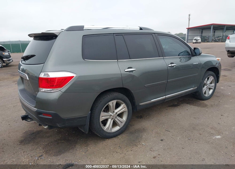 2013 TOYOTA HIGHLANDER LIMITED V6 VIN: 5TDDK3EH2DS265520