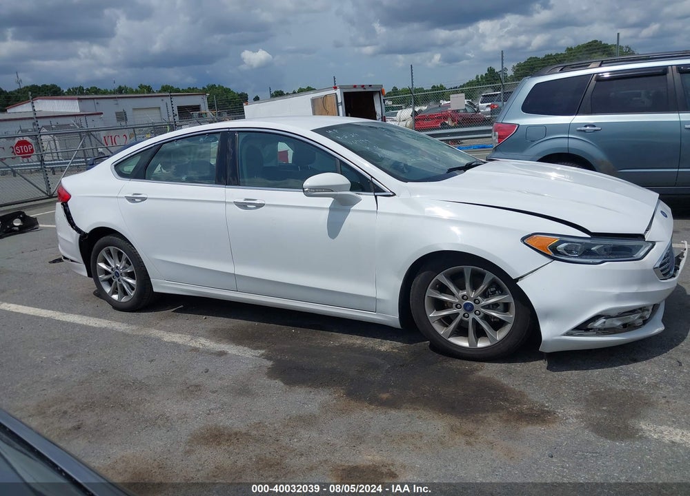 2017 FORD FUSION VIN: 3FA6P0HD4HR326799