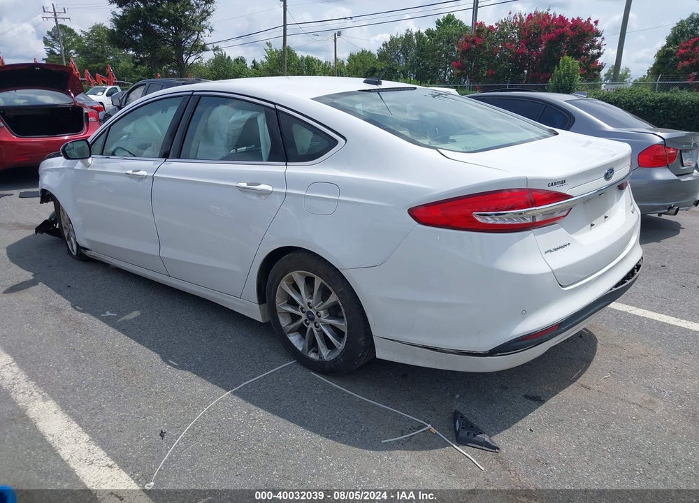 2017 FORD FUSION VIN: 3FA6P0HD4HR326799