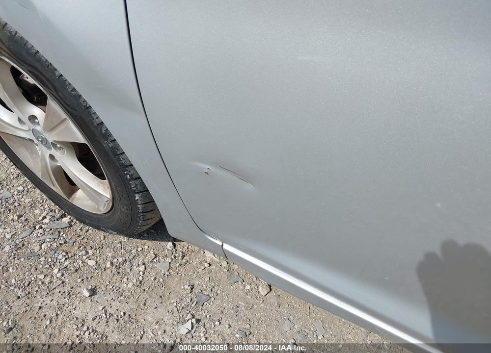 2013 HYUNDAI ELANTRA GS VIN: KMHDH6AE3DU000947