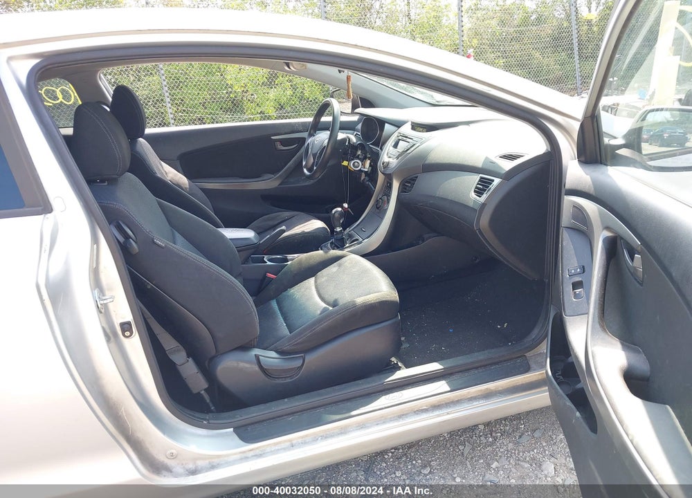 2013 HYUNDAI ELANTRA GS VIN: KMHDH6AE3DU000947